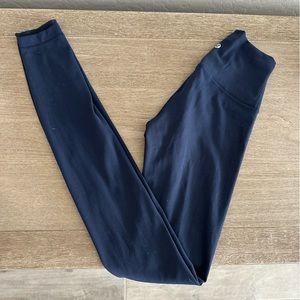 Wunder Under Navy 30 inch Leggings